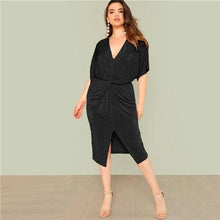 Charger l&#39;image dans la galerie, Black Twist Front Slit Batwing Dress